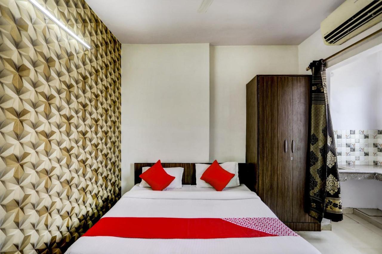 Hotel O Blissbourn Neu-Delhi Exterior foto